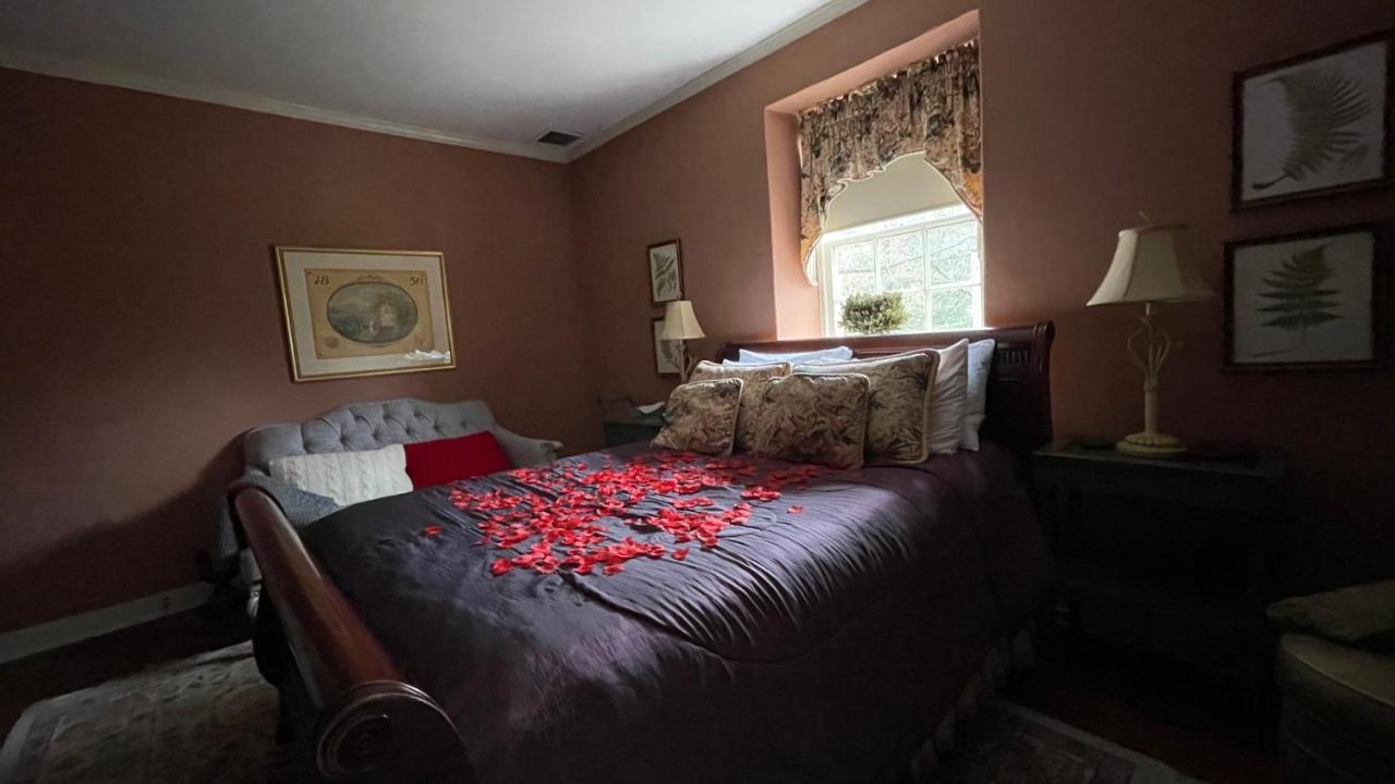 Wayside 3* Ellicott City